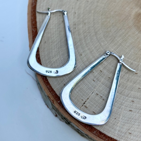 Boma sterling silver and marcasite hoop earrings - Picture 3 of 3